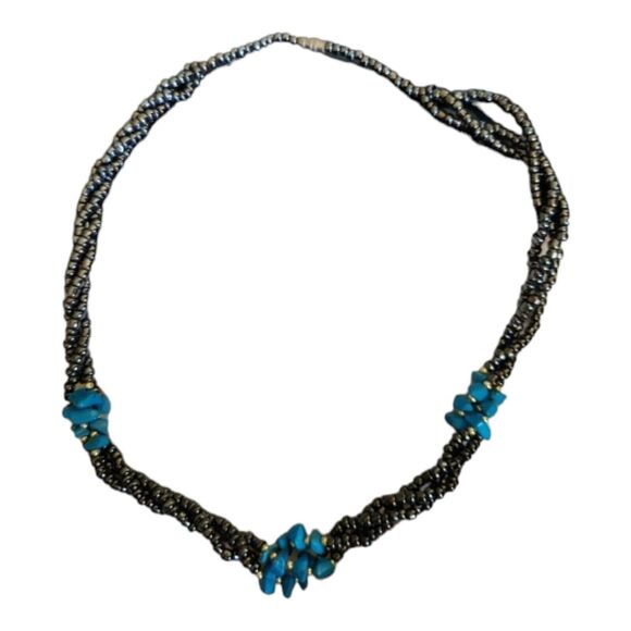 Vintage Multi strand Necklace Beaded Black/Turquoise Blue Stone Chips Howlite - Picture 5 of 5